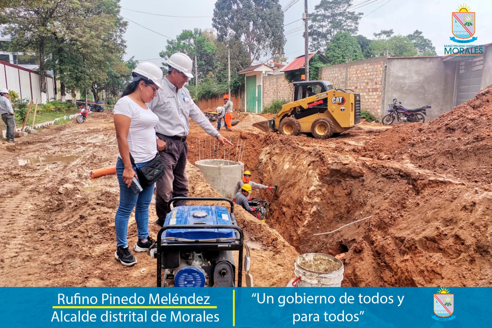 REGIDORA INSPECCIONA OBRA "MEJORAMIENTO DE LAS REDES Y CONEXIONES DOMICILIARIAS DE AGUA POTABLE Y ALCANTARILLADO DE LOS JIRONES BOLOGNESI, INCLÁN, SAN PEDRO Y COMANDANTE CHIRINOS.